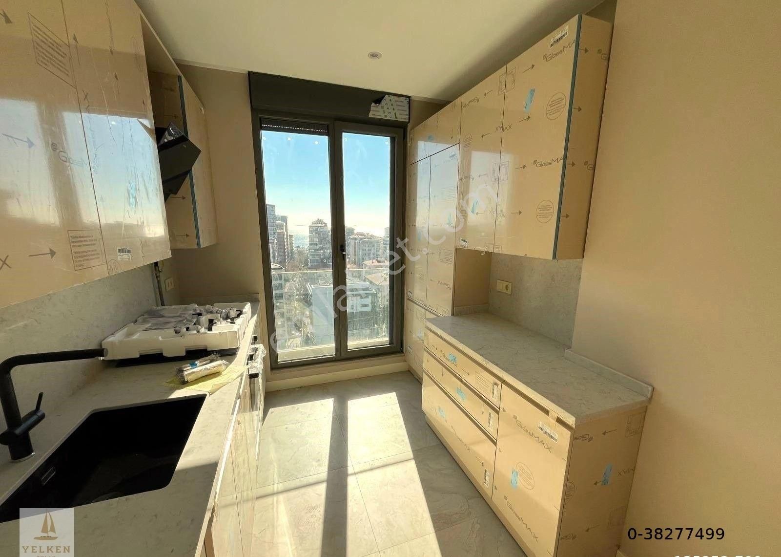 Suadiye Feride Geçitinde 140m2 Ebeveynli Balkonlu Deniz Manzaralı Sıfır - Görsel 28