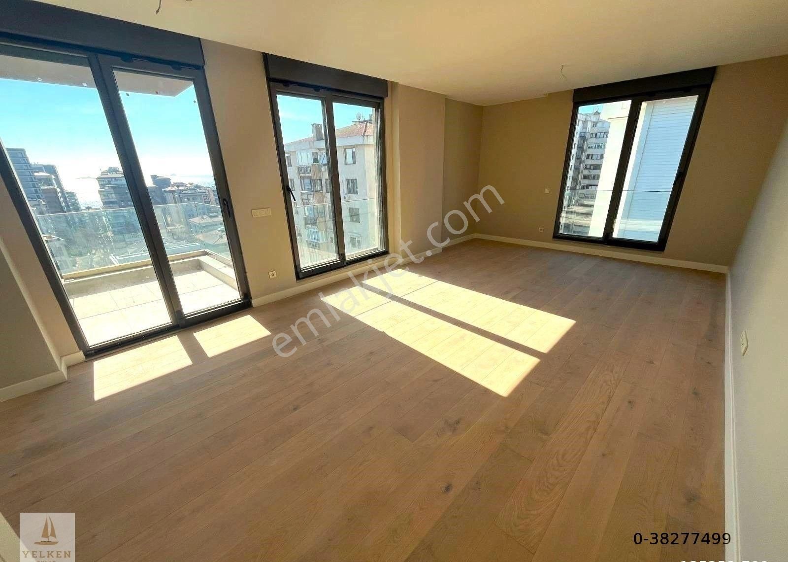 Suadiye Feride Geçitinde 140m2 Ebeveynli Balkonlu Deniz Manzaralı Sıfır - Görsel 17