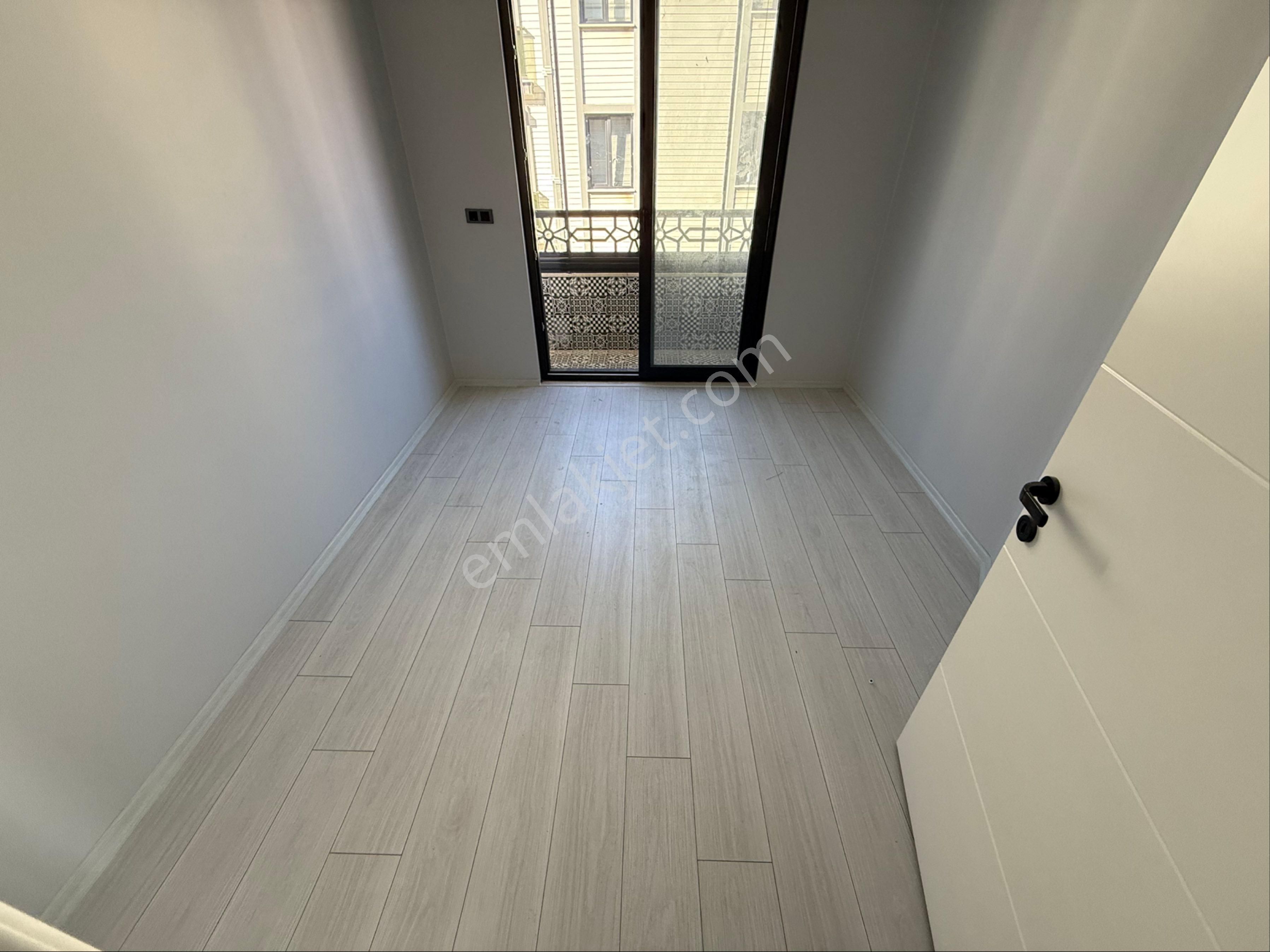 Onmax Badem Alanı Satılık Sıfır 2+1 100 M2 Yüksek Giriş Daire - Görsel 20