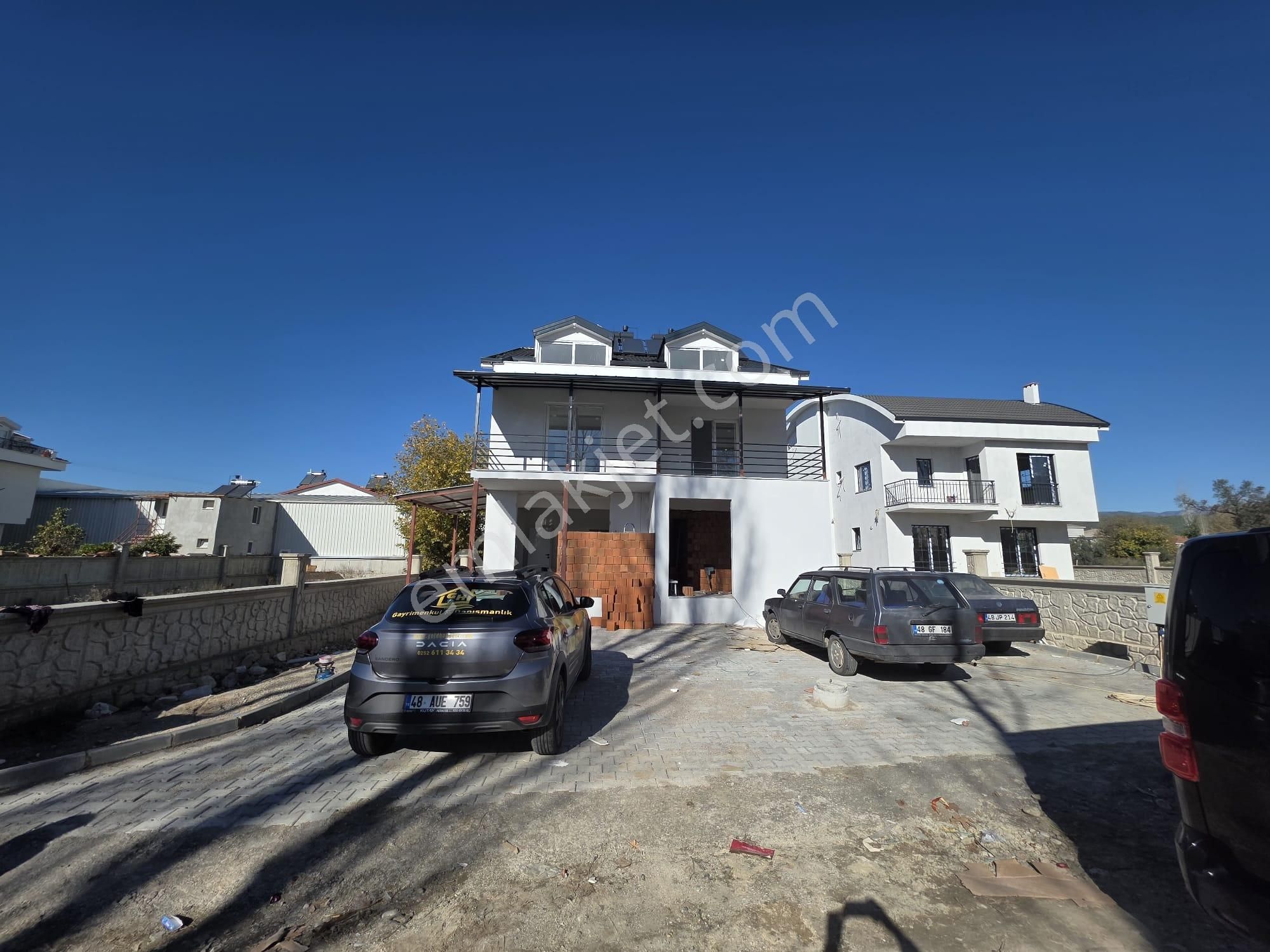 Goldhouse Dan Satılık Seydikemer Gerişburnunda Ferah 3+1 Dubleks Daire