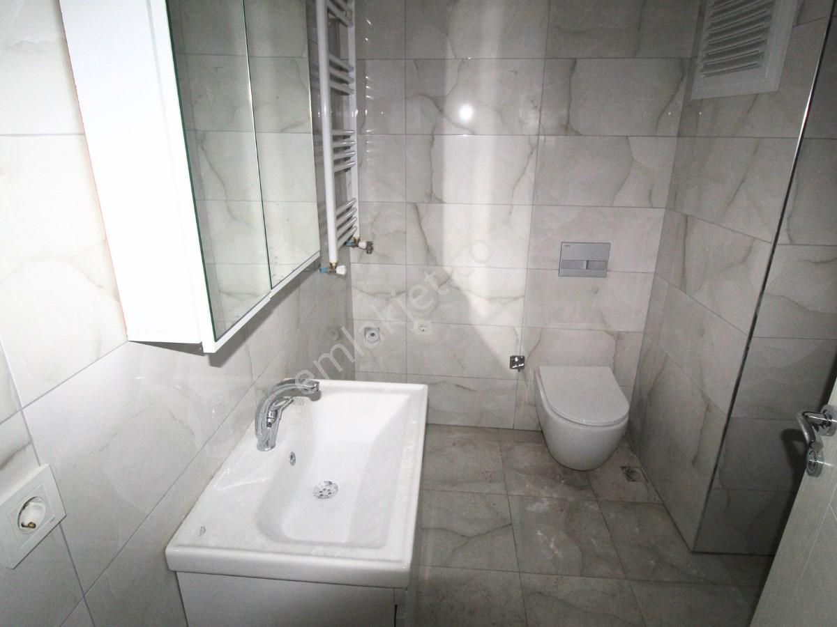 Balıkesir'in Kalbi Bahçelievlerde Yüksek Kira Getirili 1+1 Daire - Görsel 6