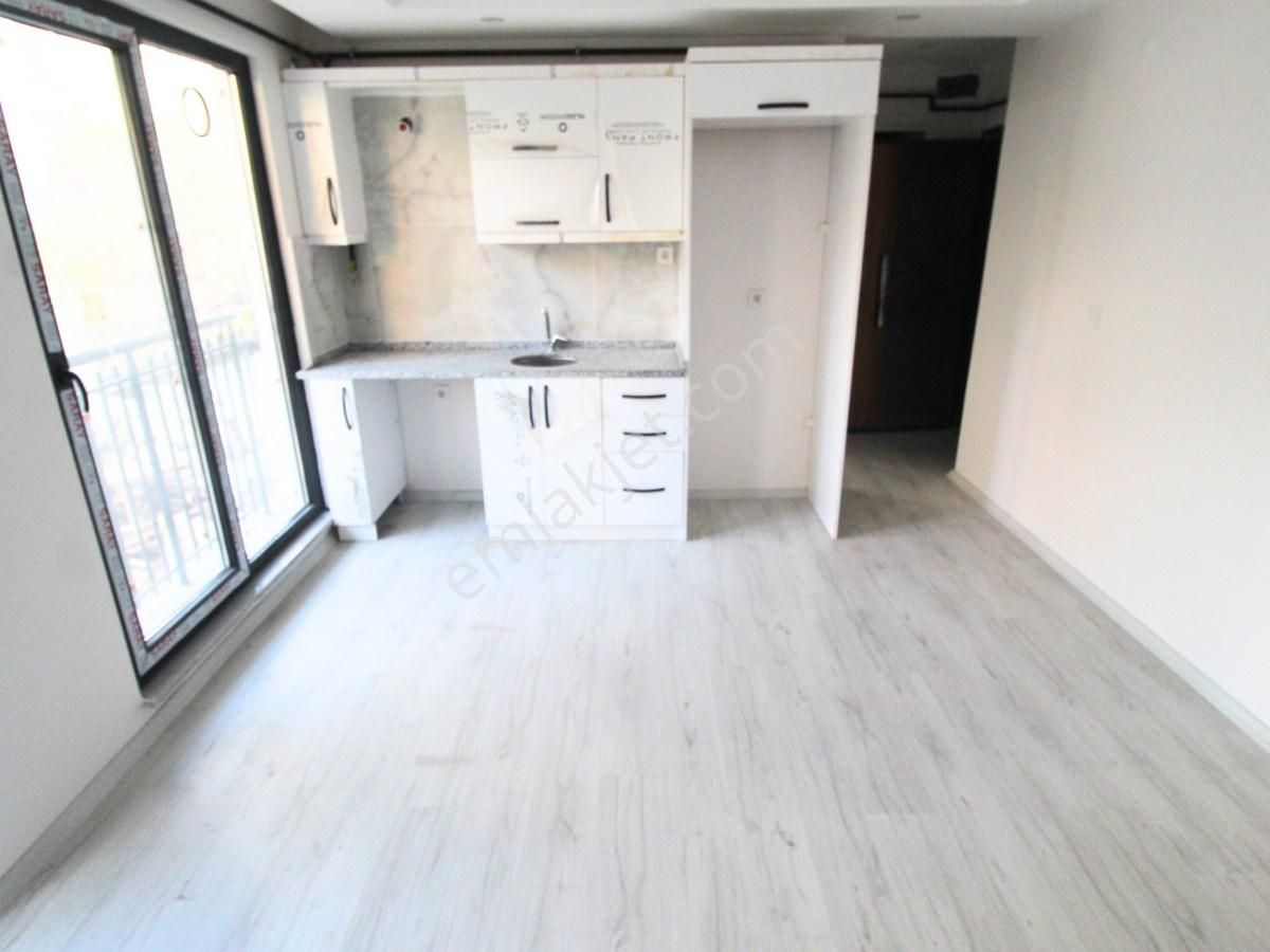 Balıkesir'in Kalbi Bahçelievlerde Yüksek Kira Getirili 1+1 Daire