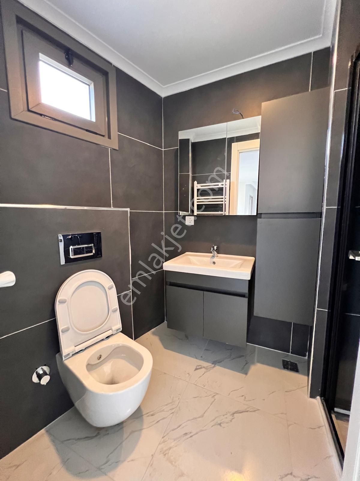 K.yalı E'5 Metroya Yakın Ferah 3+1 Dubleks Daire - Görsel 32