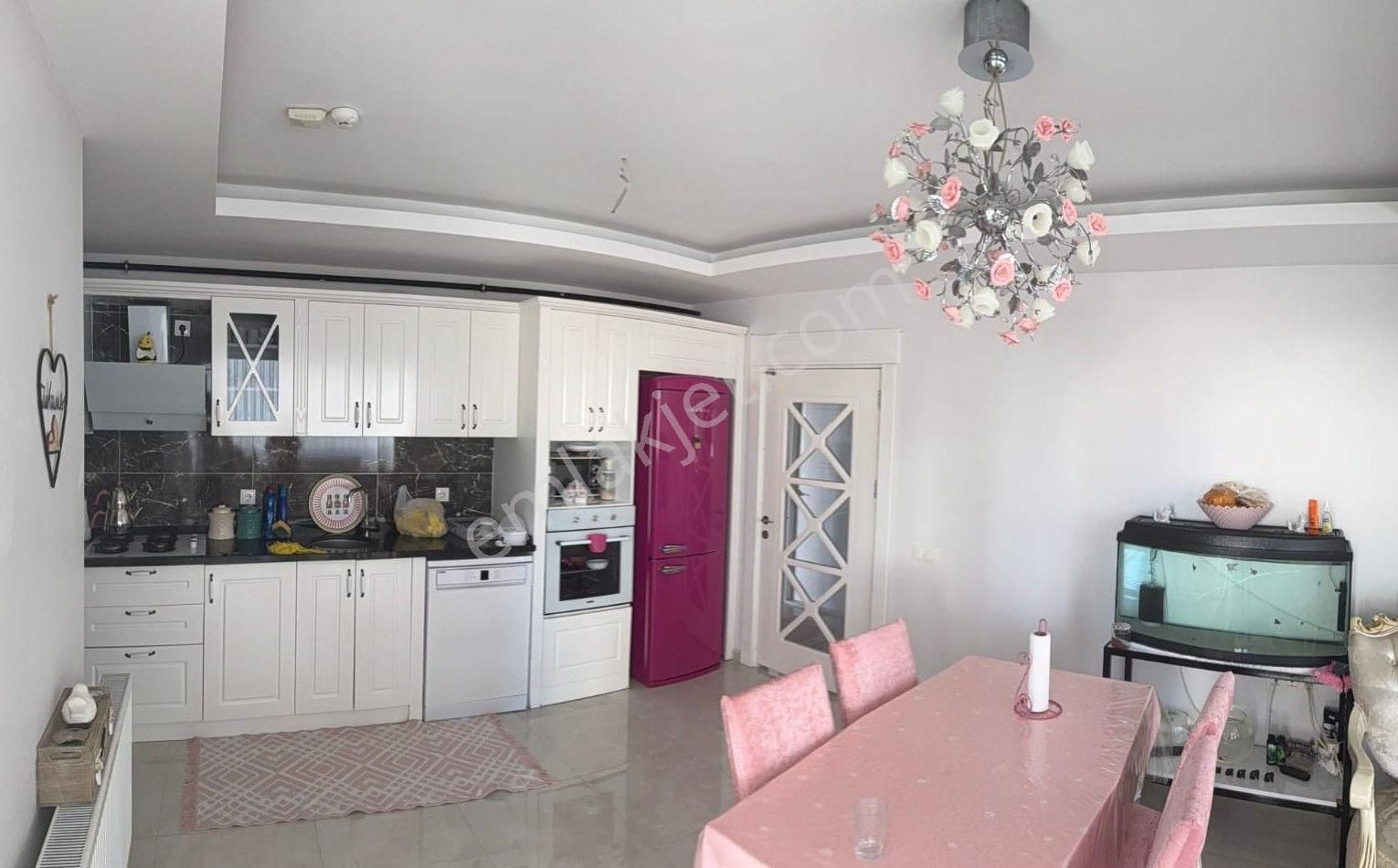 Karınca'dan Yaşar Doğu'da Teraslı Satılık 3+1 Daire ! - Görsel 6