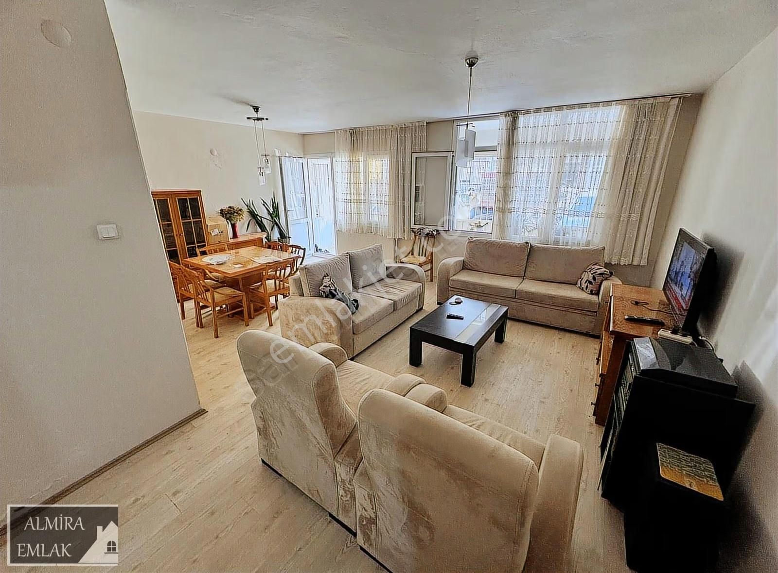 Bahçelievlerde 3+1 125m2 Yüksek Giriş Balkonlu Çift Cephe - Görsel 7