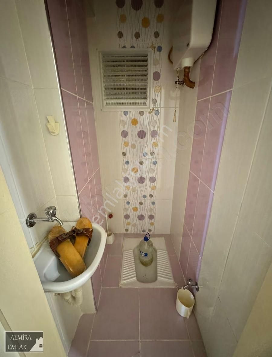 Bahçelievlerde 3+1 125m2 Yüksek Giriş Balkonlu Çift Cephe - Görsel 33