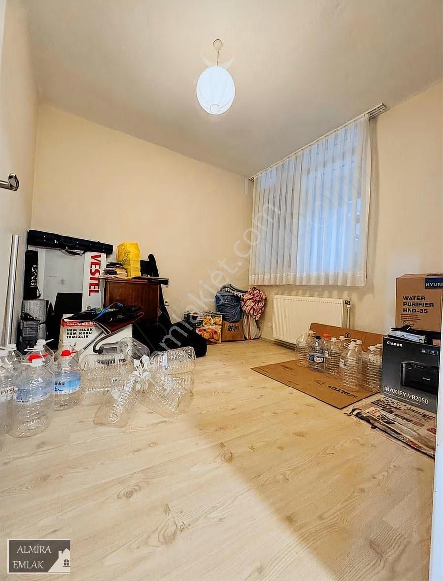 Bahçelievlerde 3+1 125m2 Yüksek Giriş Balkonlu Çift Cephe - Görsel 10