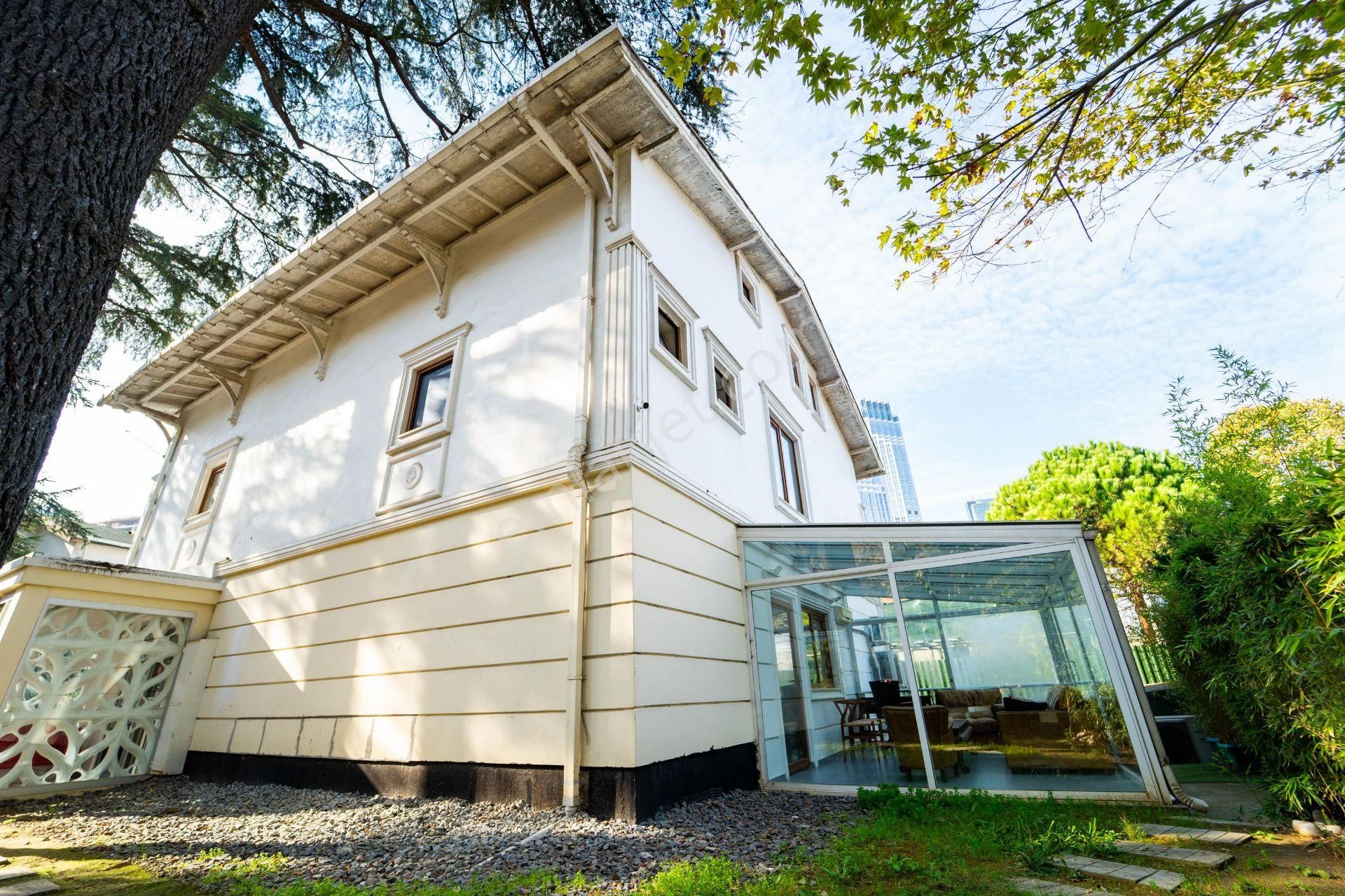 Levent Karanfil Sokakta Eşsiz Konumda 650 M² Lüks Müstakil Villa - Görsel 3