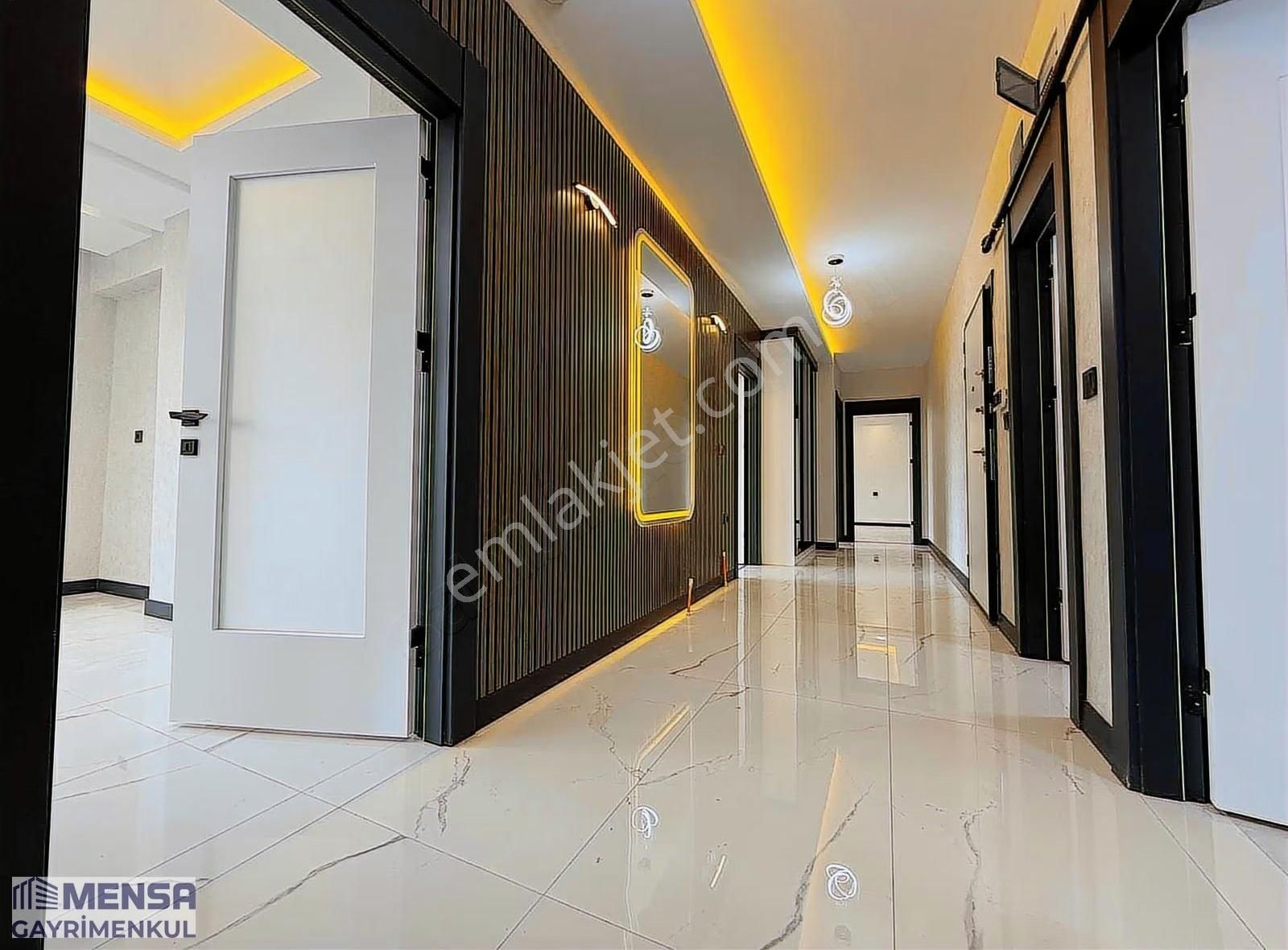 Geniş Daire Arayanlara G.odalı E.banyolu 148 M2 Satılık 3+1 - Görsel 2