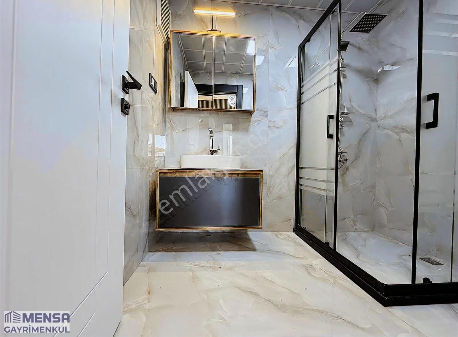 Geniş Daire Arayanlara G.odalı E.banyolu 148 M2 Satılık 3+1 - Görsel 3