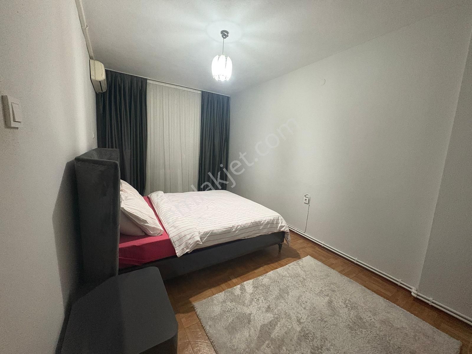 Acill Konak Ulubatlı Mah.de Toros Meydan Yakını 3+1 130m2 Dgazlı Arakat Satılık Daire - Görsel 3