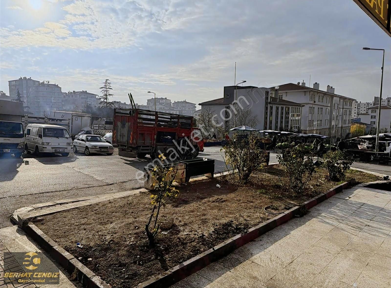 Yeşilevler Pazar Yanı Köşe Başı Kiralık Dükkan - Görsel 8