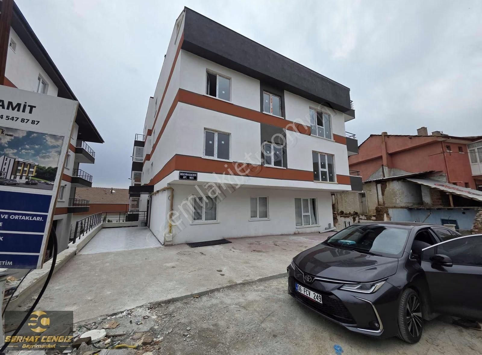 Yakacık'ta Sıfır Binada Yerden Isıtmalı 2+1