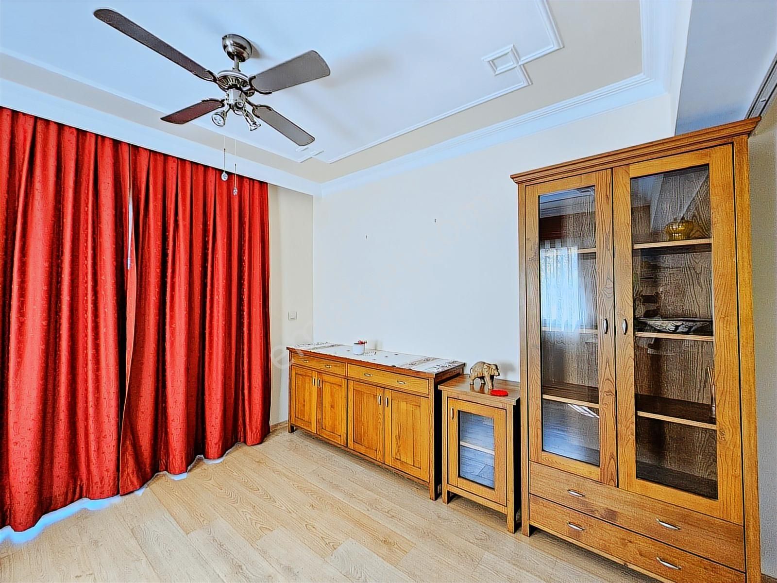 Foça Da Muhteşem Lokasyonda Fırsat Fiyata 4+1 Müstakil Villa - Görsel 34