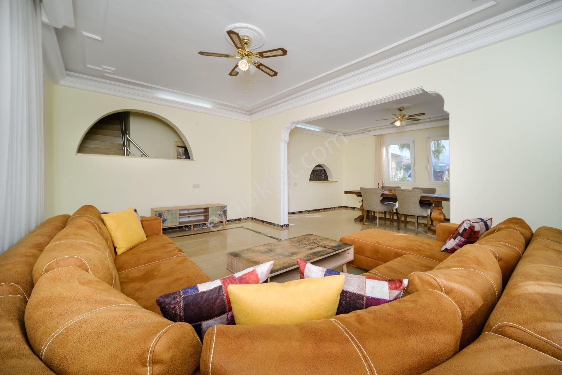 Alanya Konaklı'da Satılık 3+1 Müstakil Villa - Görsel 15