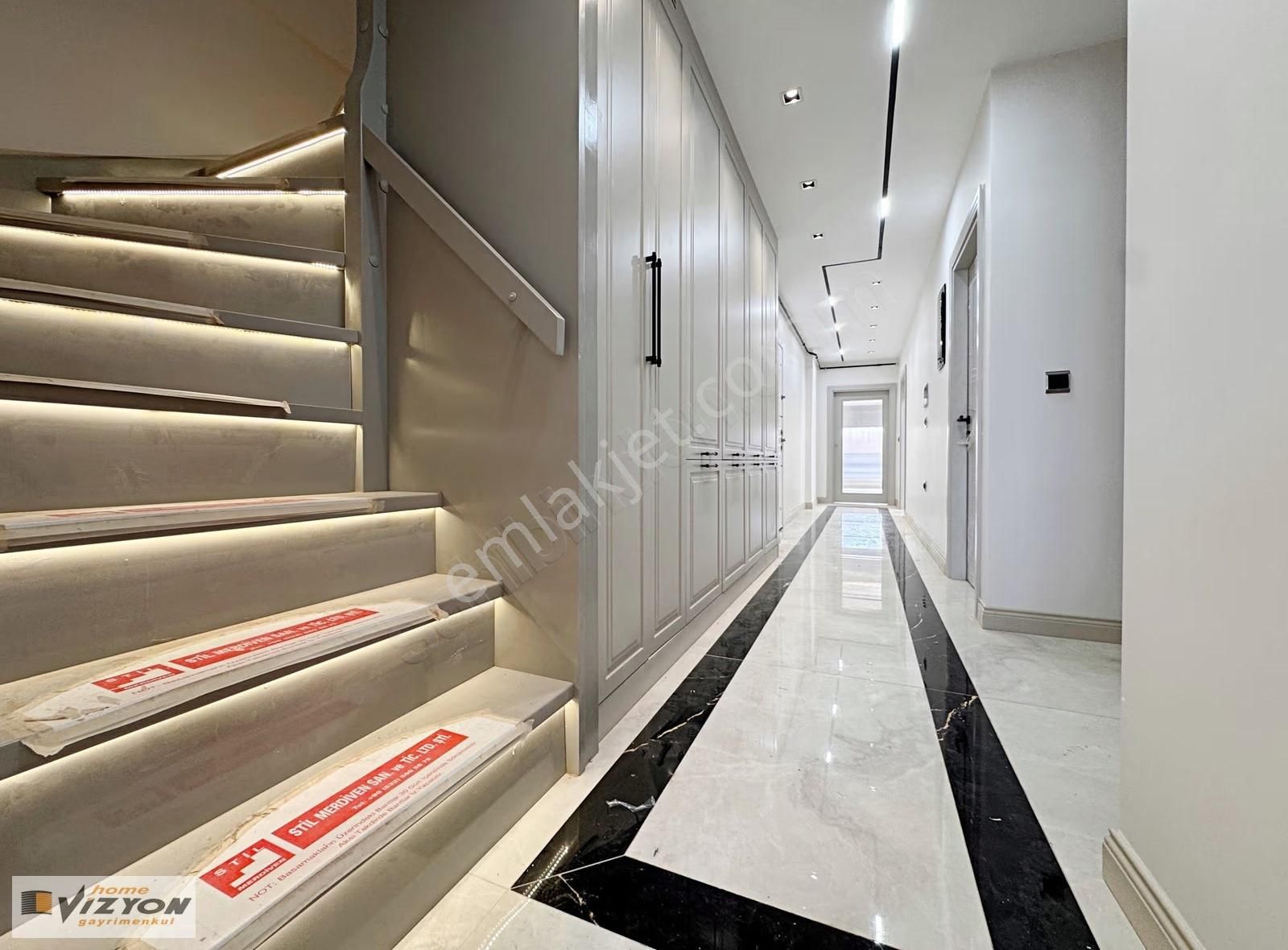 Home Vizyon Bahçelievlerde Satılık 5+2 Özel Dubleks 2 Otoparklı - Görsel 23