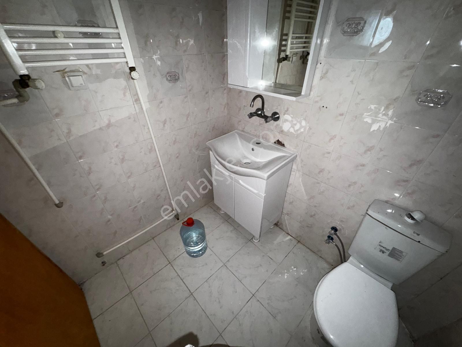 Sakızağacı Caddesi Üzeri Katta 3+1 Salon Bağımsız Geniş Ön Cephe - Görsel 23