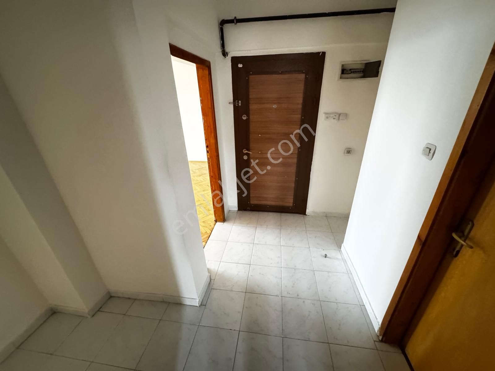 Sakızağacı Caddesi Üzeri Katta 3+1 Salon Bağımsız Geniş Ön Cephe - Görsel 6