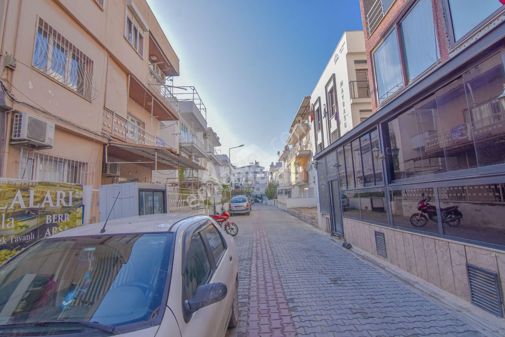 Kuşadası Merkez'de Satılık 3+1 Daire - Görsel 26