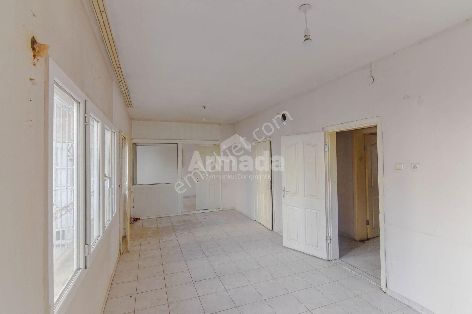 Kuşadası Merkez'de Satılık 3+1 Daire - Görsel 3