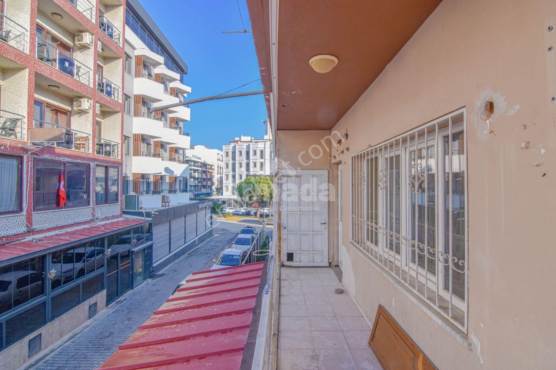 Kuşadası Merkez'de Satılık 3+1 Daire - Görsel 11