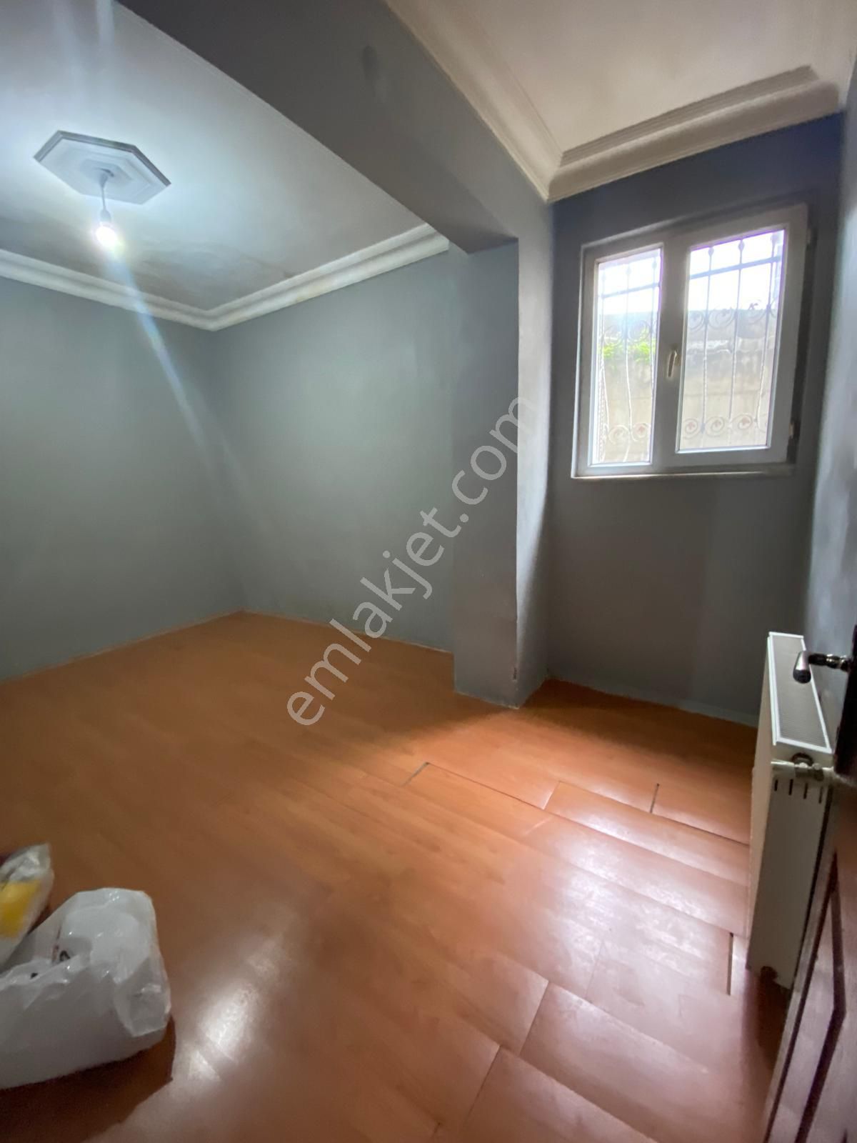 Gaziosmanpaşa Bağlarbaşında Destegül Sokakta 1+1/70m2/yüksek Bodrum Satılık Daire - Görsel 3