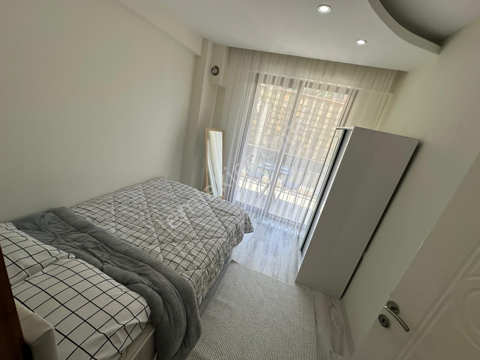 Özmecaz'dan Zeytinköy Mah. 1+1 Full Eşyalı Balkonlu Fırsat Apart - Görsel 5