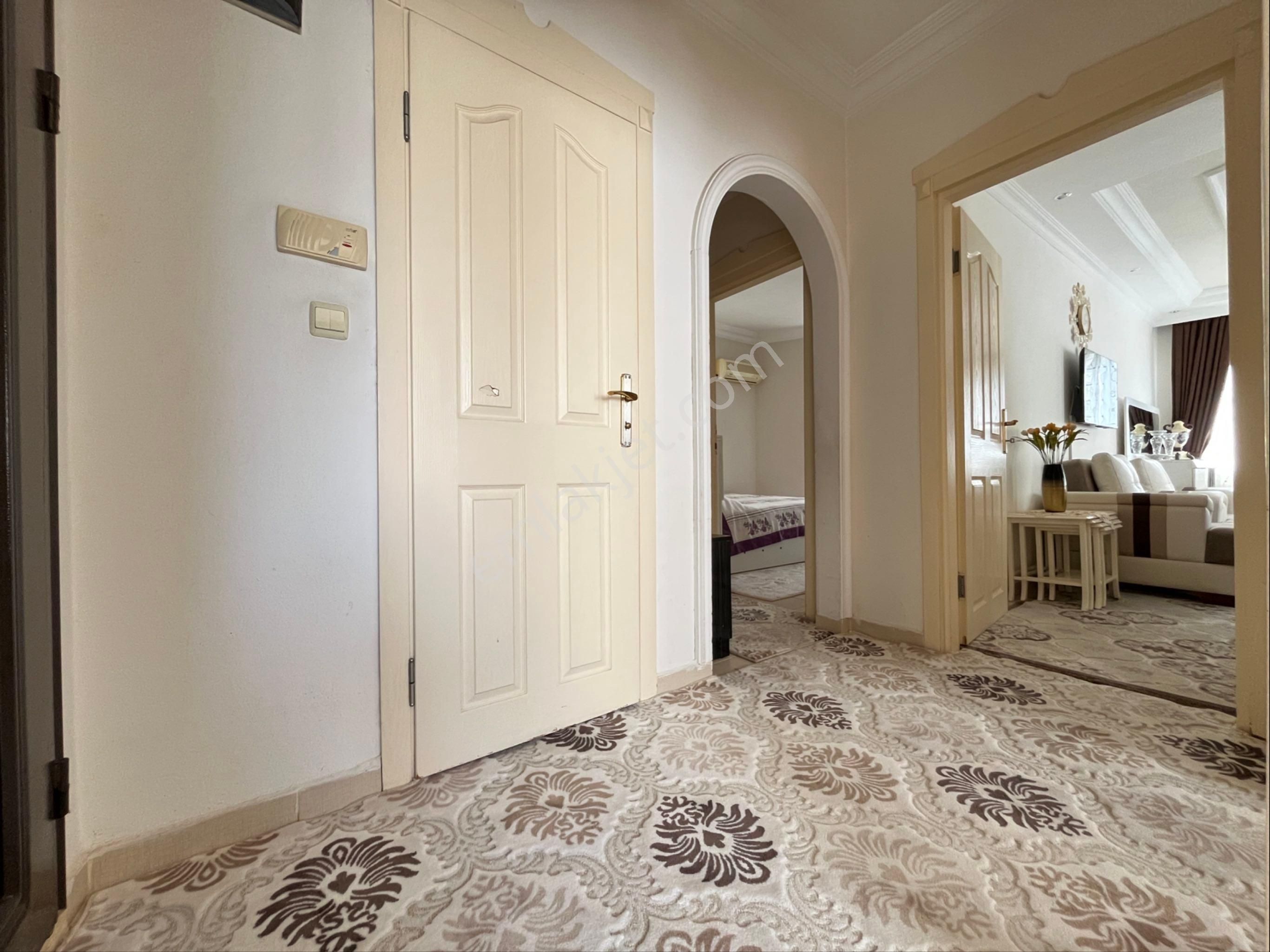 Alanya Şehir Merkezinde Asansörlü Binada 2+1 Satılık Daire - Görsel 17