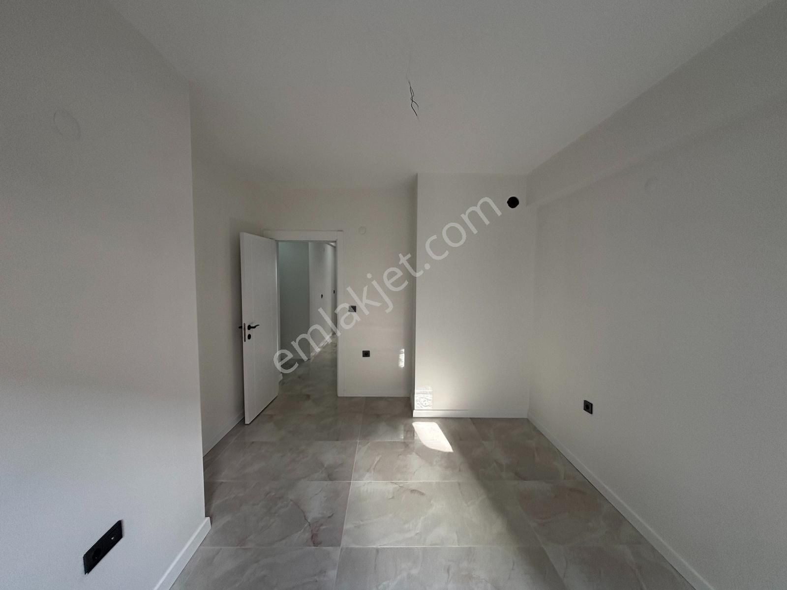 Bornova Ege Üniversitesi Yakını Yatırımlık 1+1 Satılık Daire - Görsel 18