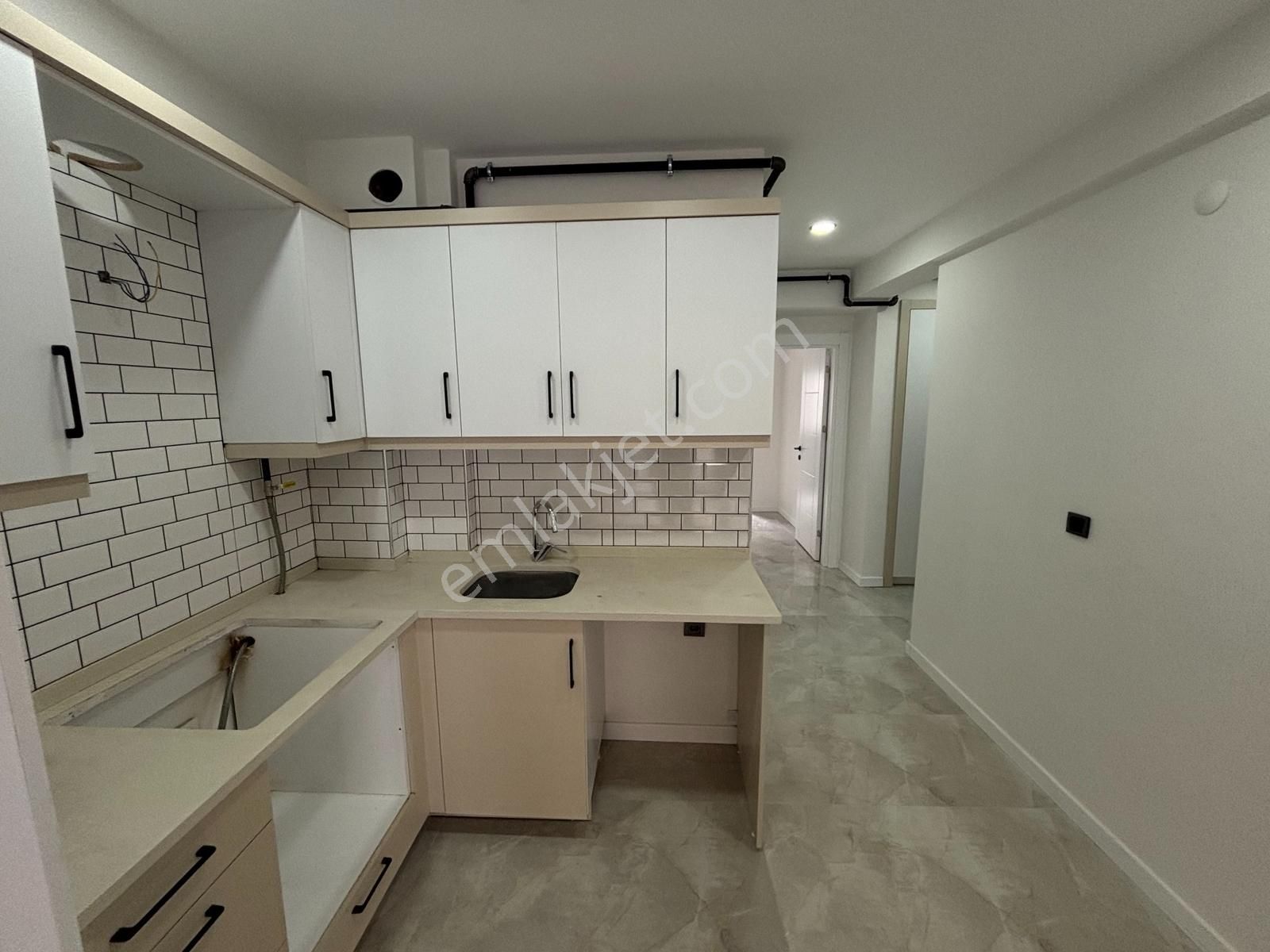 Bornova Ege Üniversitesi Yakını Yatırımlık 1+1 Satılık Daire - Görsel 24