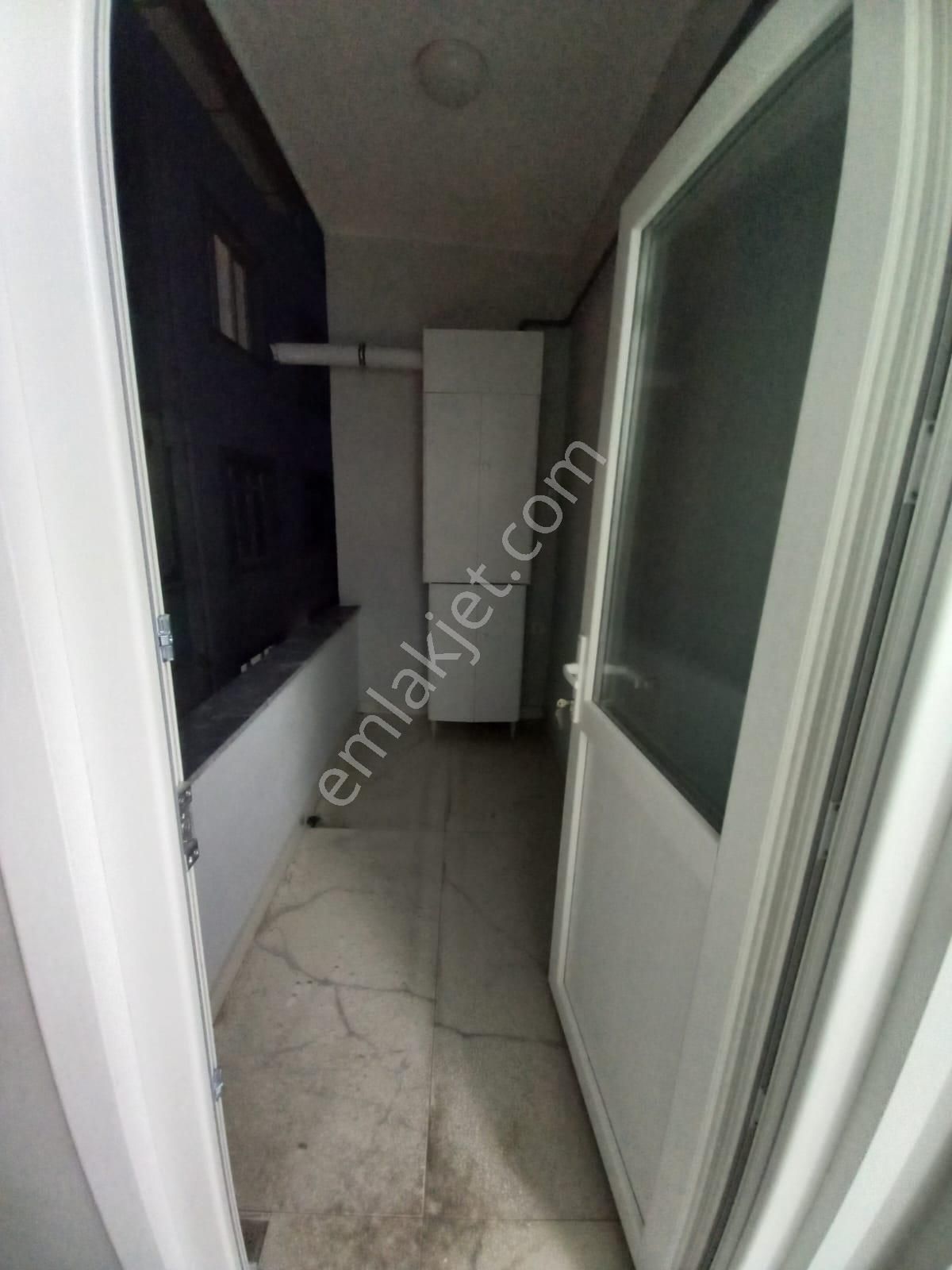 Emlak Dünyasından Alt Kaynarcada Marmarya Yakın Lüks 2+1 - Görsel 27