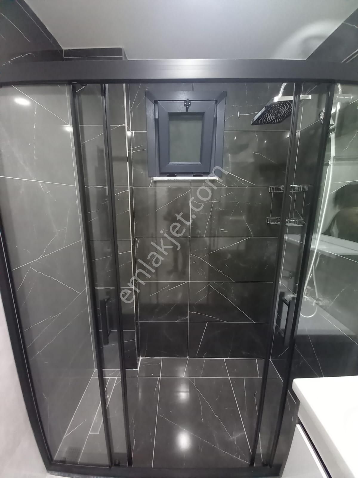 Emlak Dünyasından Alt Kaynarcada Marmarya Yakın Lüks 2+1 - Görsel 18