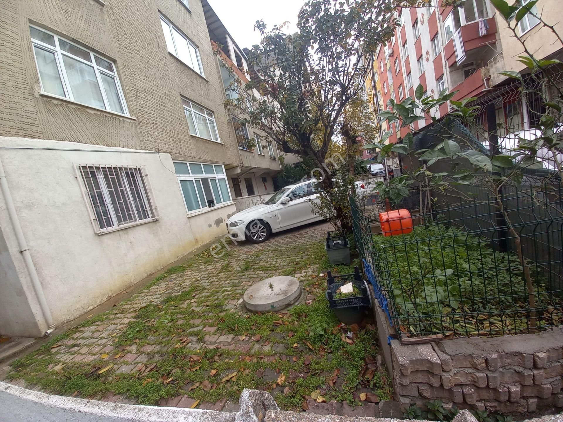 Emlak Dünyasından Alt Kaynarcada Marmarya Yakın Lüks 2+1 - Görsel 35