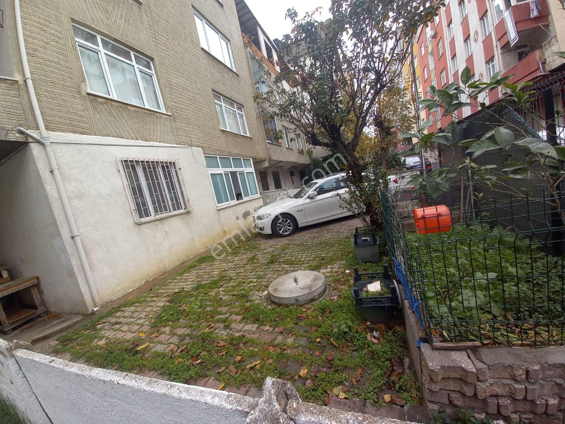 Emlak Dünyasından Alt Kaynarcada Marmarya Yakın Lüks 2+1 - Görsel 32