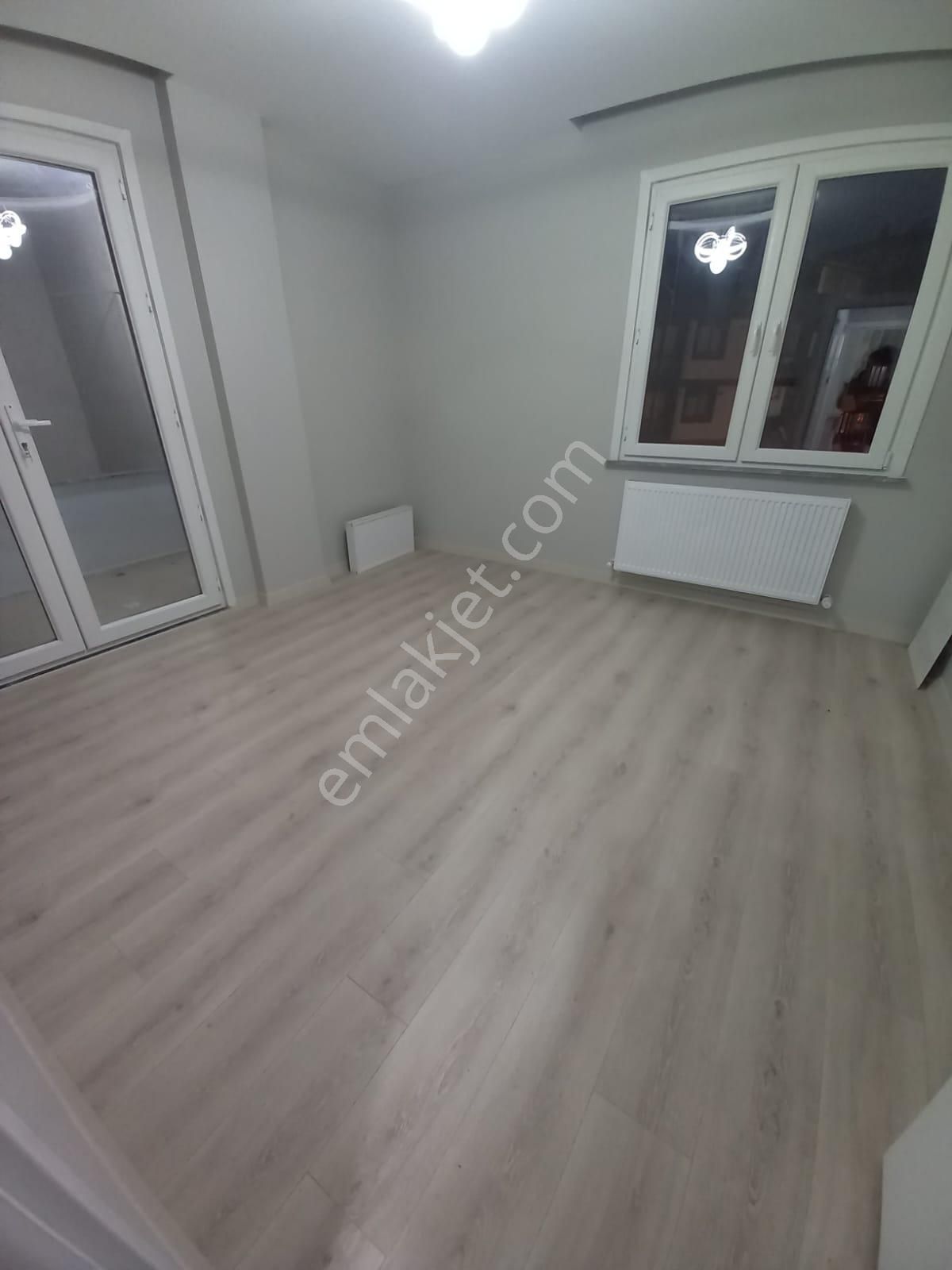 Emlak Dünyasından Alt Kaynarcada Marmarya Yakın Lüks 2+1 - Görsel 4