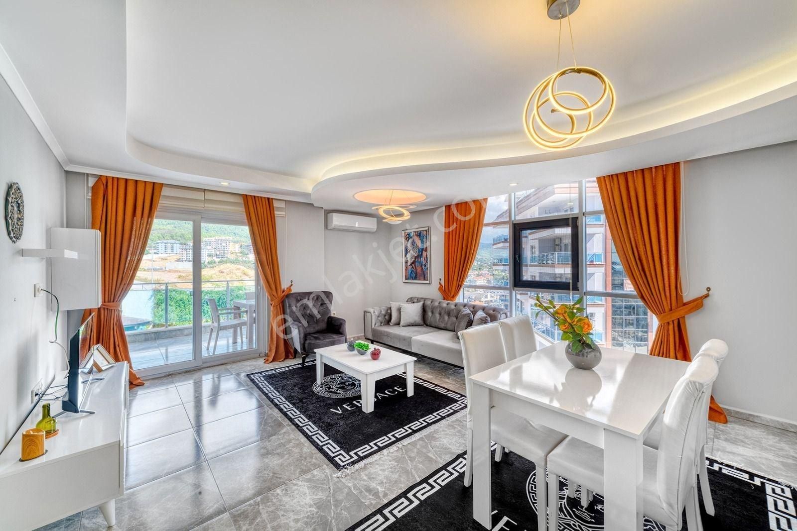 Alanya Cıkcıllı’de Sosyal Olanaklı 2+1 Lüks Daire - Görsel 2