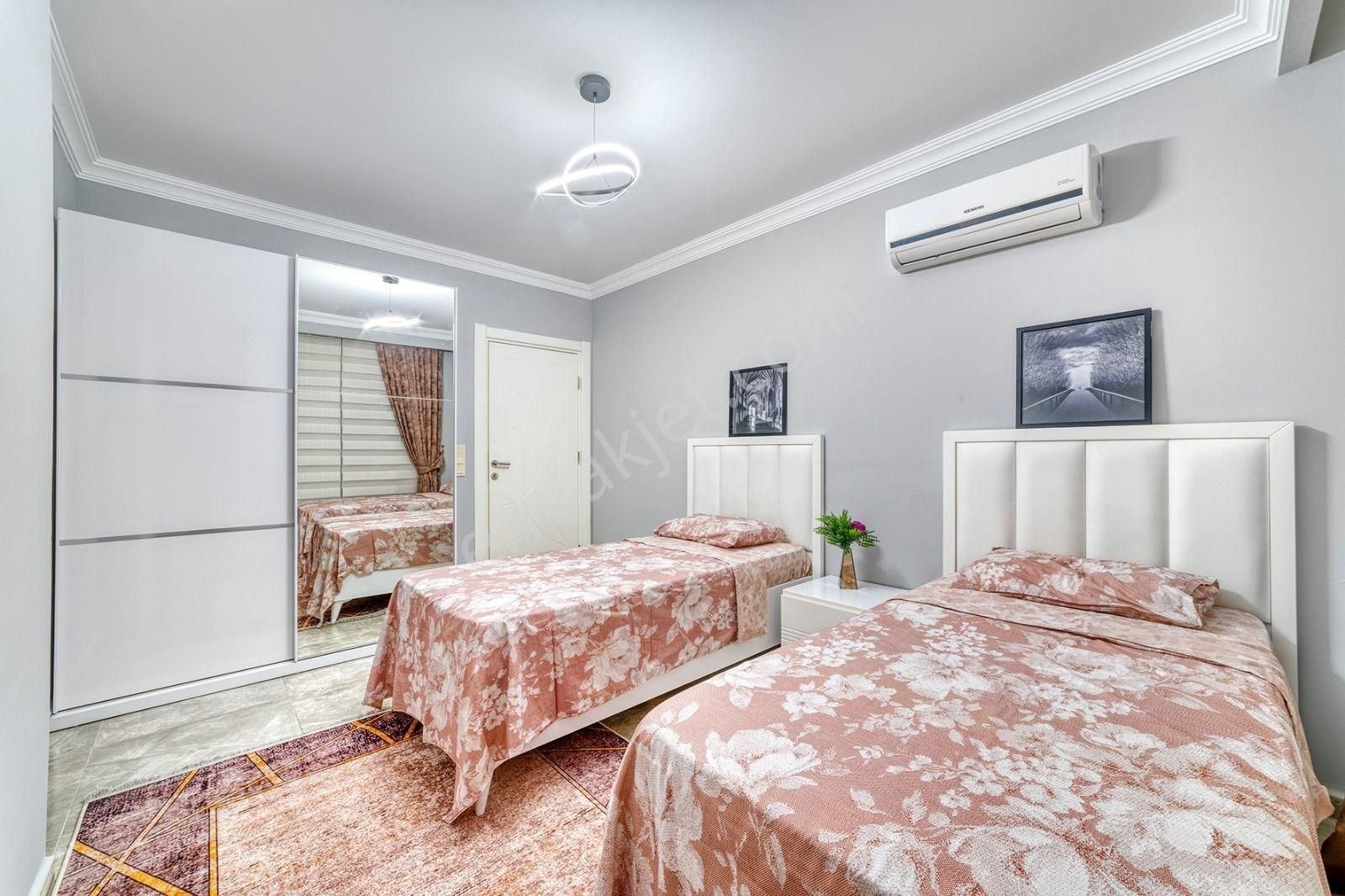 Alanya Cıkcıllı’de Sosyal Olanaklı 2+1 Lüks Daire - Görsel 8