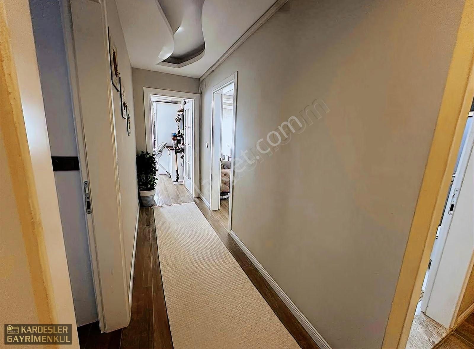 Satılık Otopark Üstü Yerden Isıtmalı Doğalğazlı Daire - Görsel 8