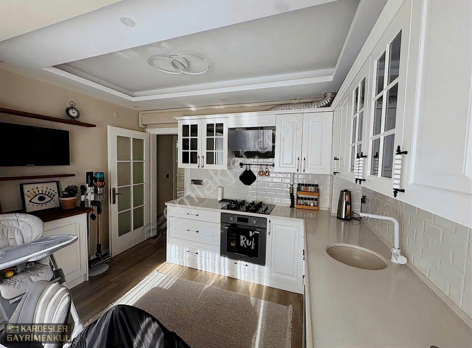 Satılık Otopark Üstü Yerden Isıtmalı Doğalğazlı Daire - Görsel 23