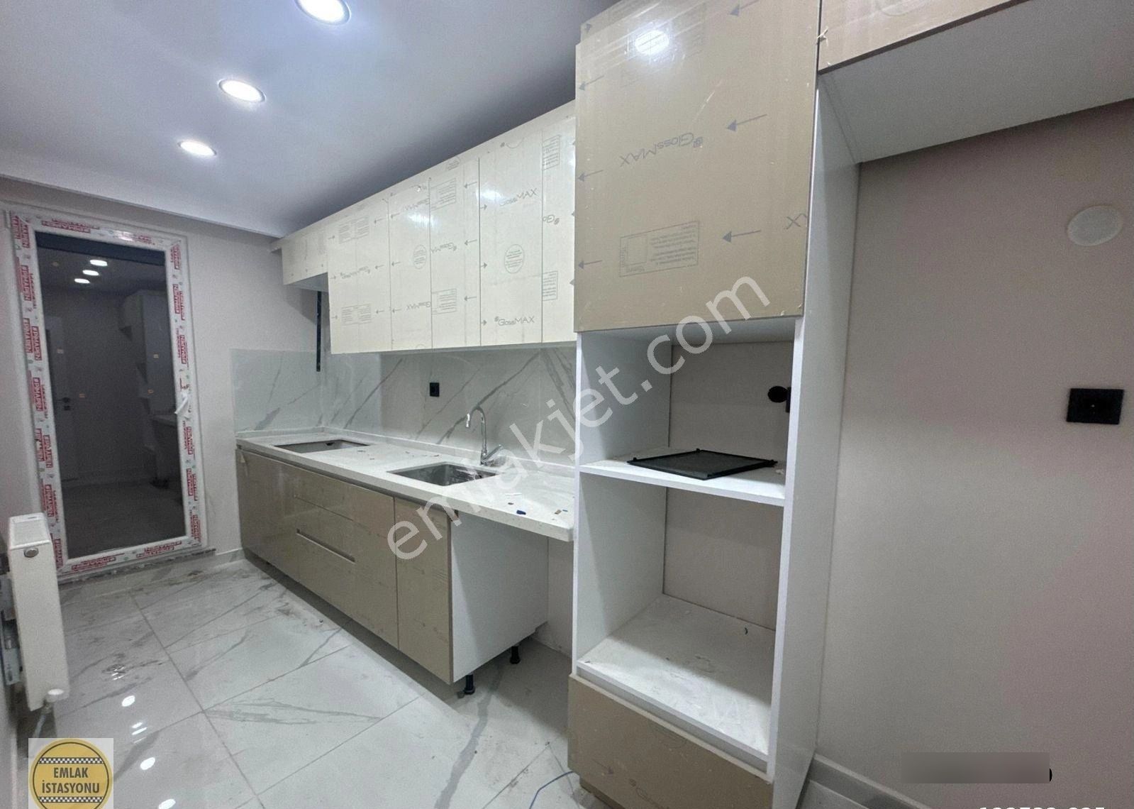 Çekmeköy Merkezde Emsalsiz Bahçe Kullanım Satılık 2+1 - Görsel 17