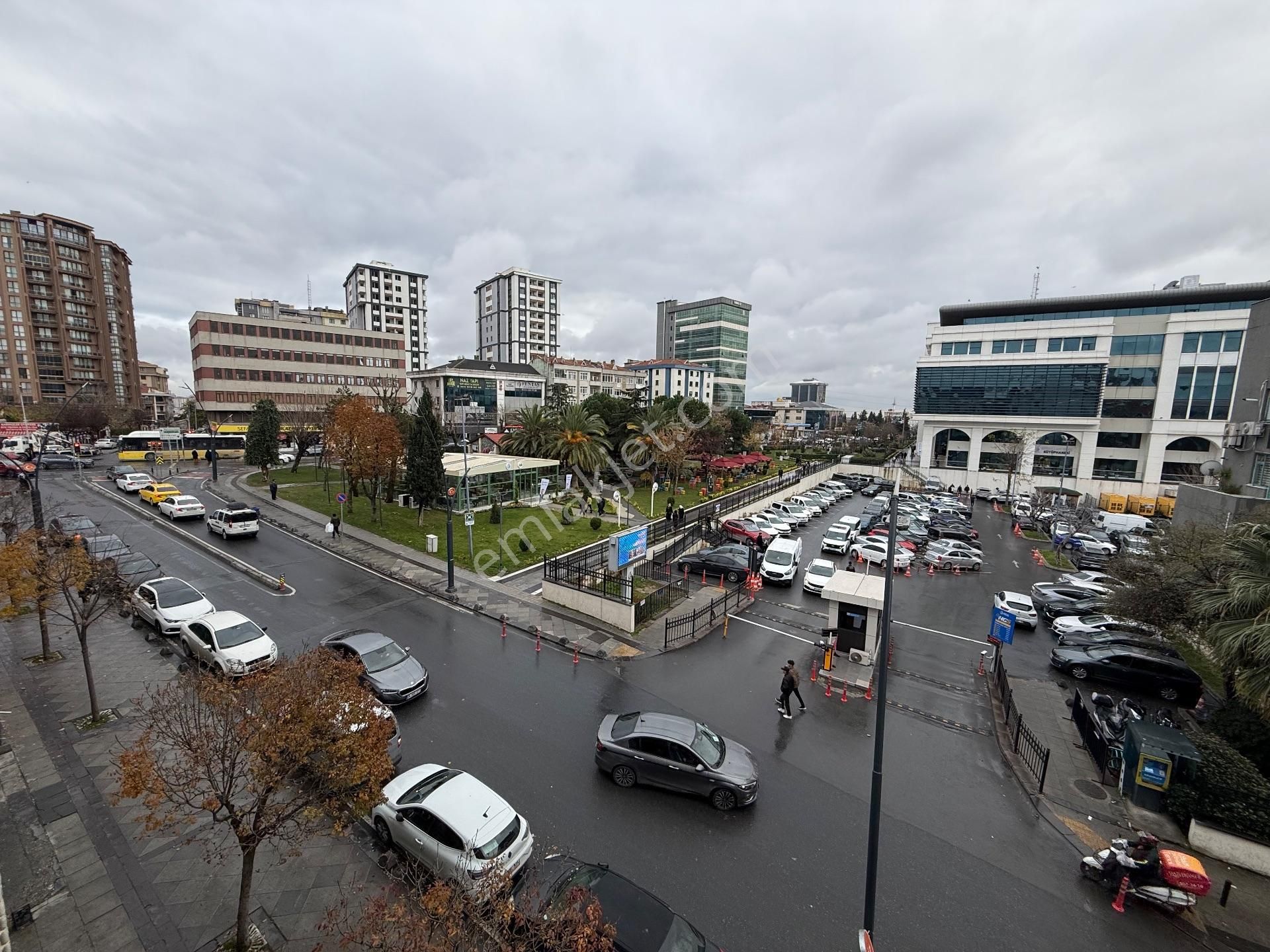 Güneşli'de İş Hanı Giriş Katında Kiralık 160 M2 Dükkan / Atölye - Görsel 10