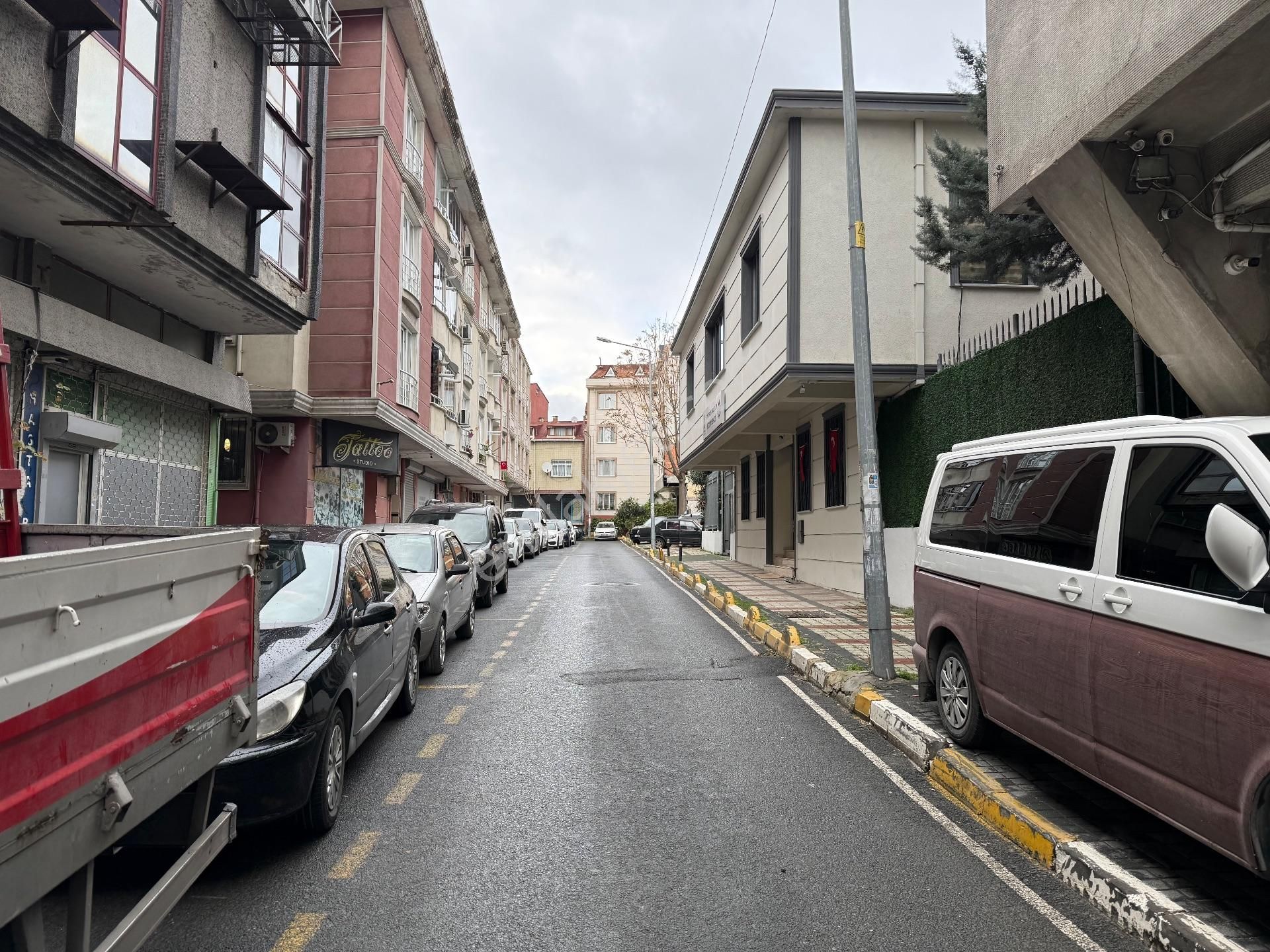 Güneşli'de İş Hanı Giriş Katında Kiralık 160 M2 Dükkan / Atölye - Görsel 5