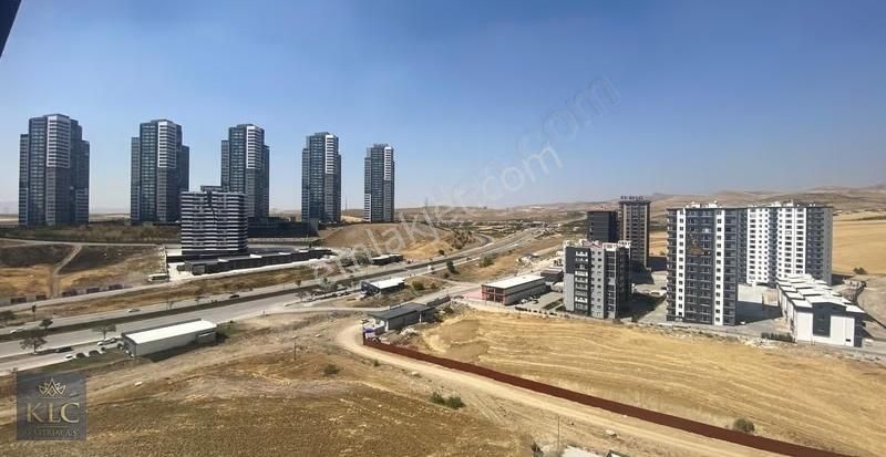 Klc 'den Sim Tower'da Fırsat Manzaralı Oturuma Hazır 3+1 - Görsel 11