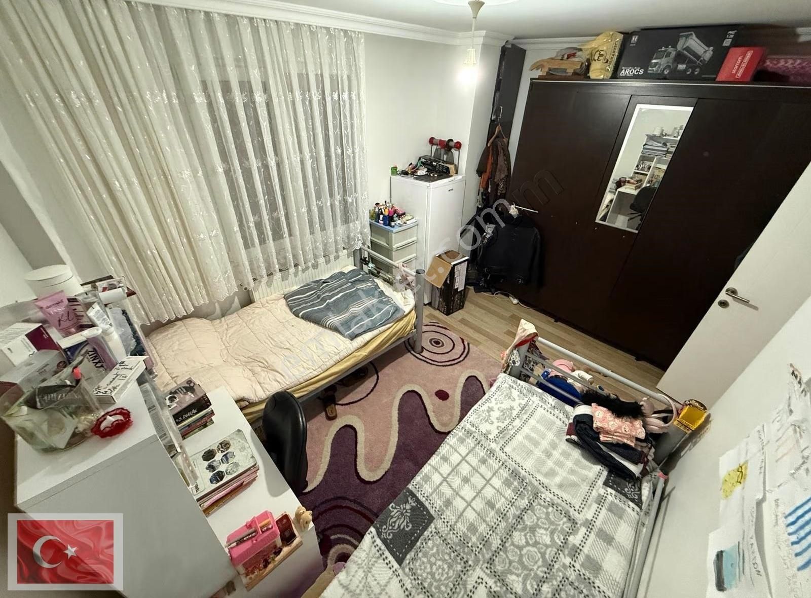 Yiğitcan'dan Metroya Yakın 2+1 Teraslı Kullanışlı Daire - Görsel 19