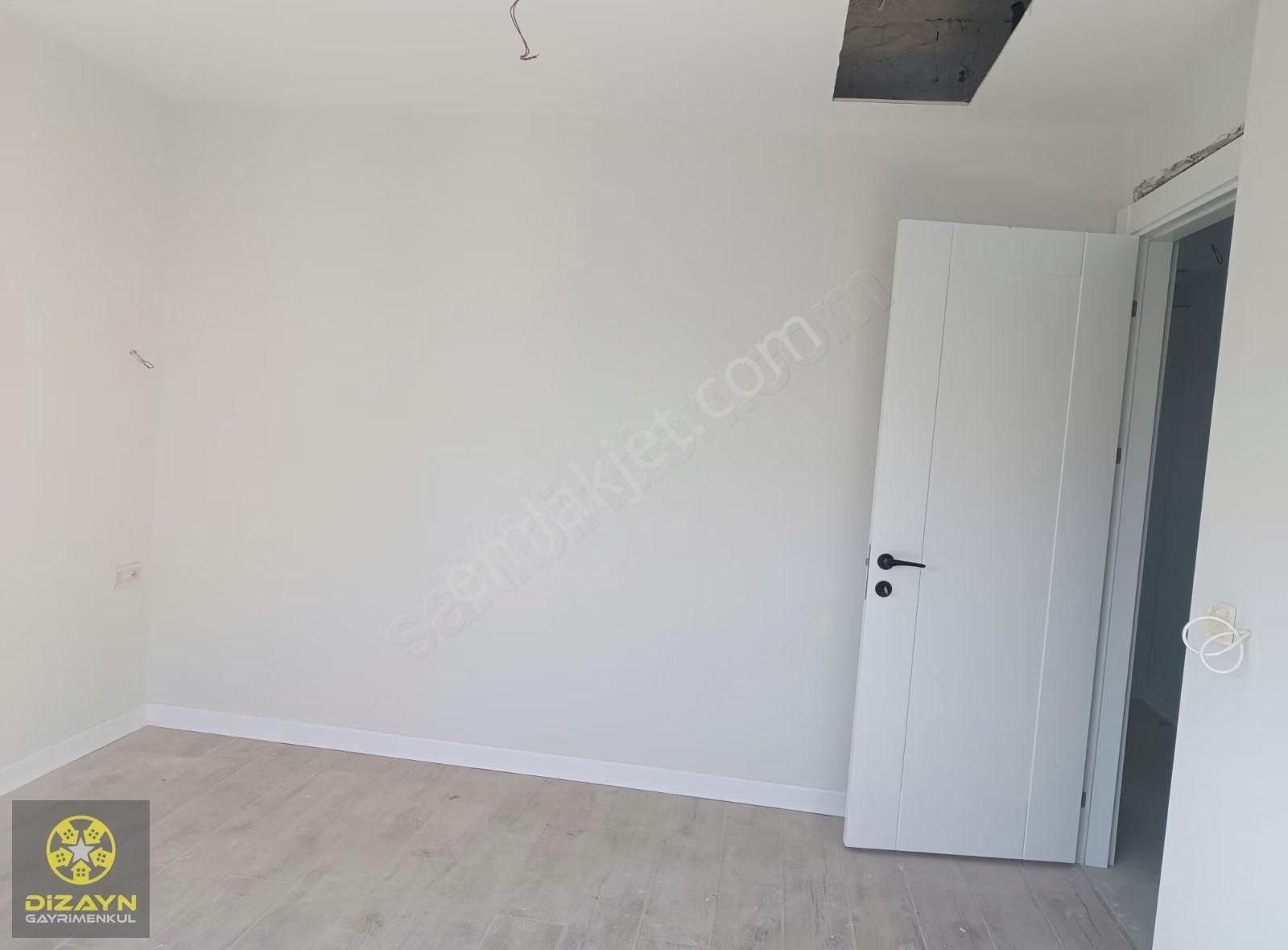 Kuşadası Merkezde Doğal Gazlı Satılık Sıfır Villalar - Görsel 13