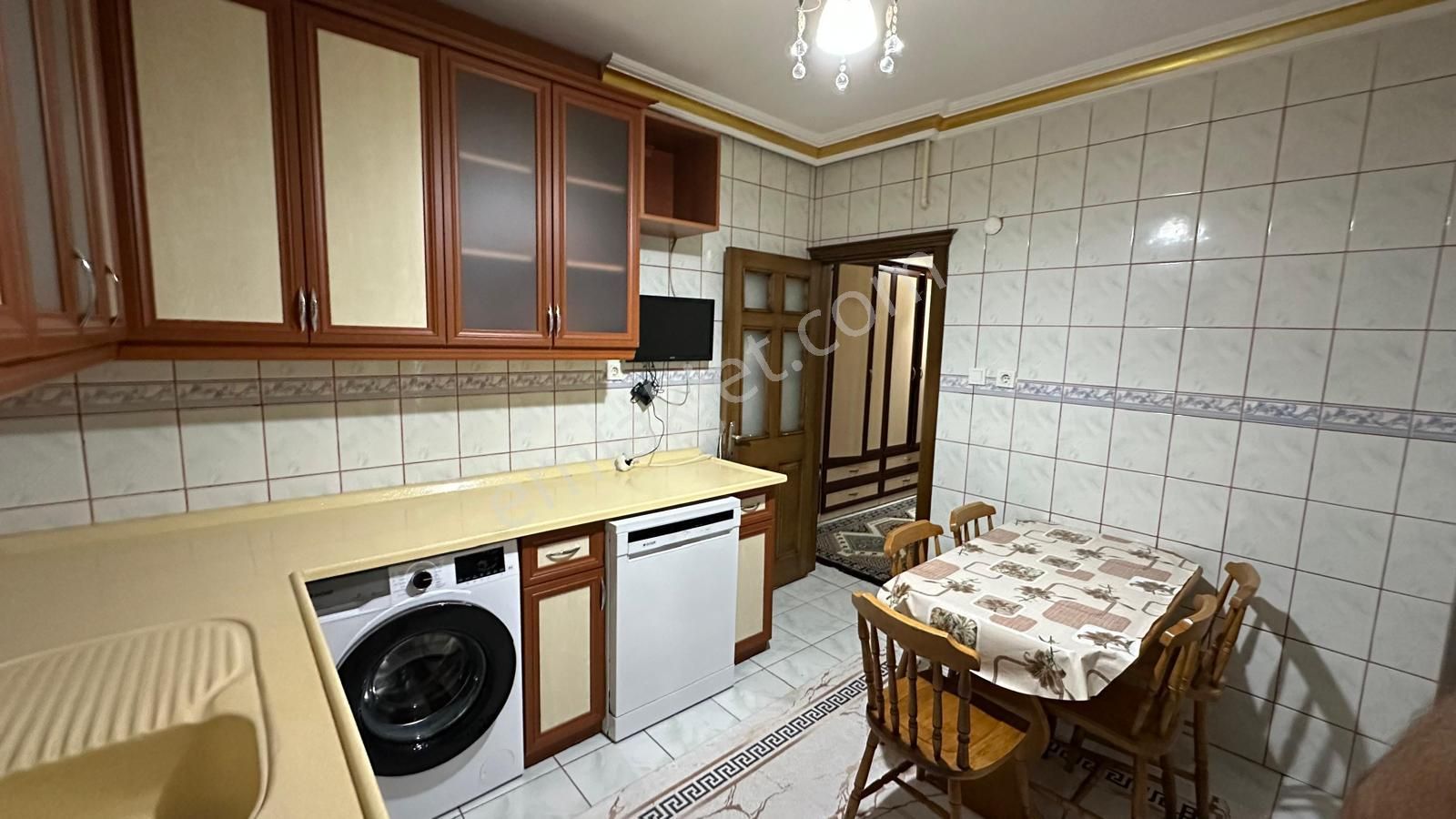 Tarabyaüstü Ömürtepe'de Geniş Odalı Temiz 2+1 Kiralık Daire - Görsel 12