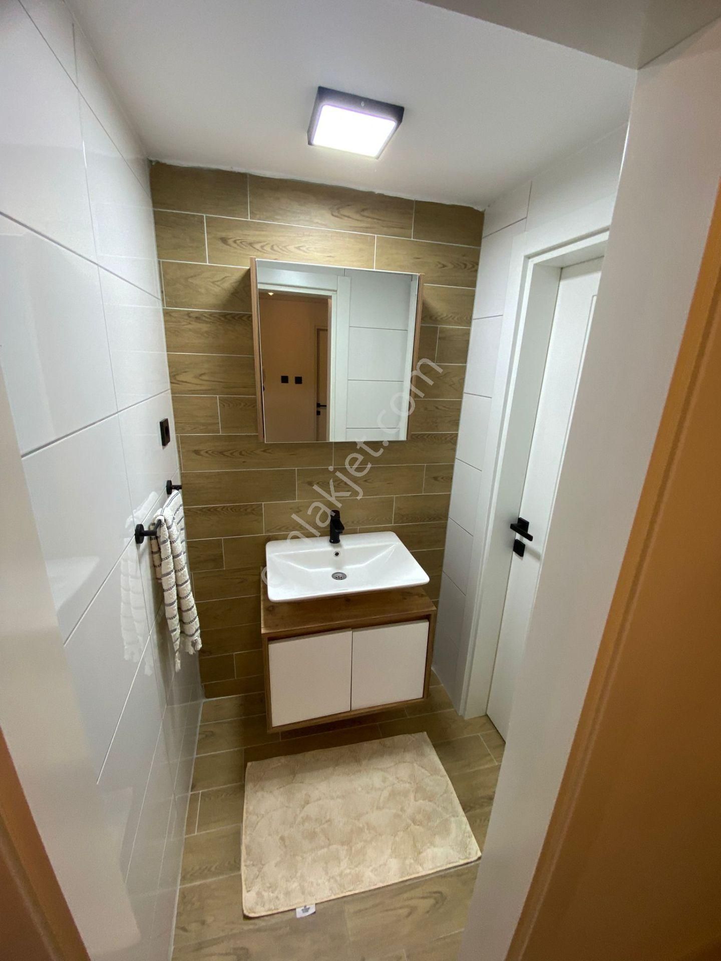 Bursa İnegöl Kemalpaşa Mah 155m2 3+1 28 Yıllık Satılık Daire - Görsel 4