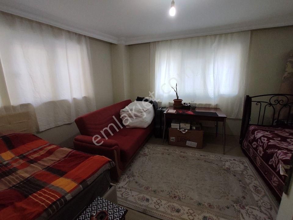 Gaziosmanpaşa Bağlarbaşı Mahallesinde Satılık Ters-dubleks 4+1