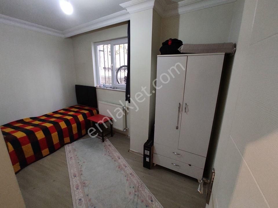 Gaziosmanpaşa Bağlarbaşı Mahallesinde Satılık Ters-dubleks 4+1 - Görsel 15