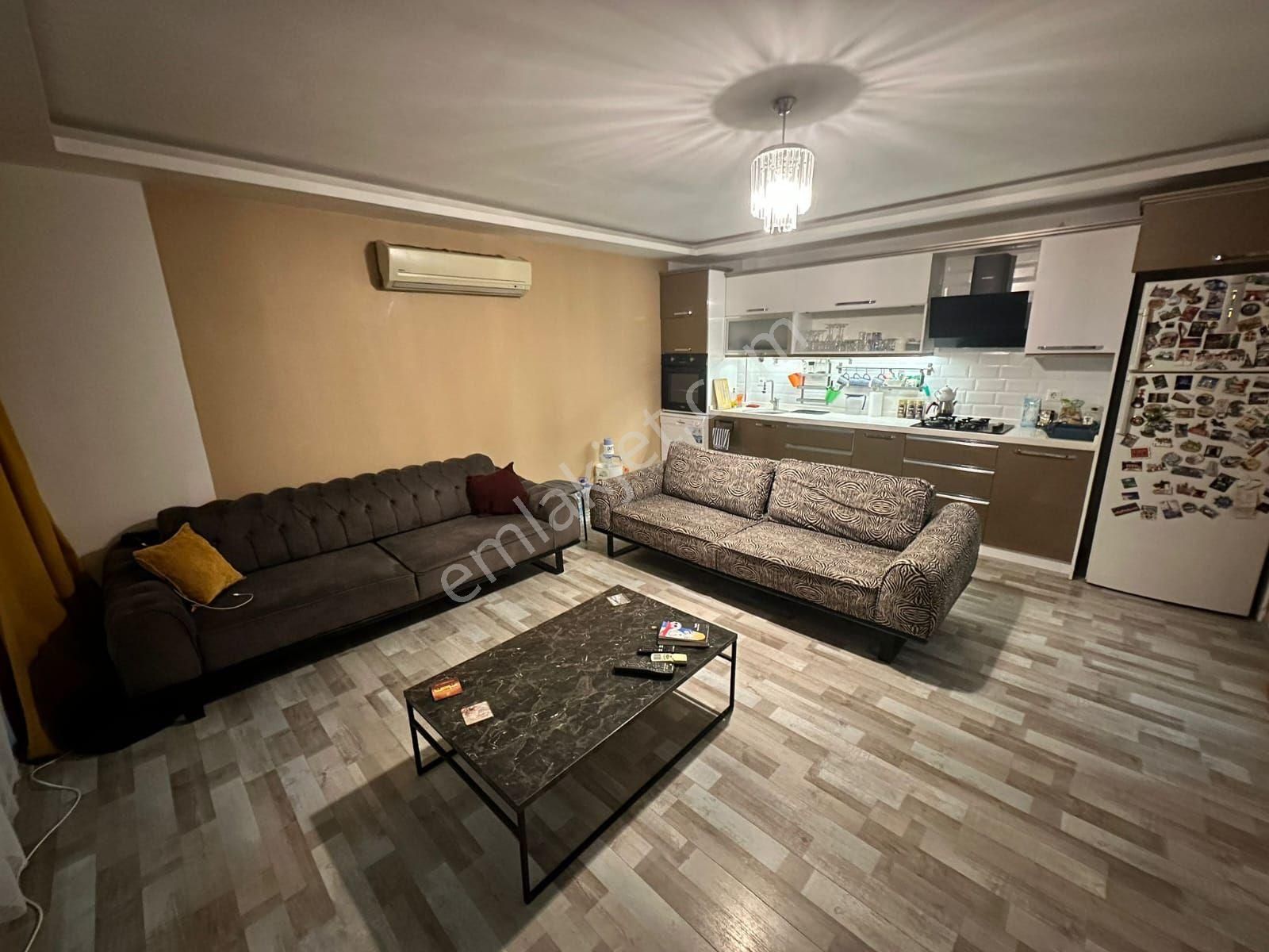 Kuşadası Merkezi Konumda Satılık Çift Banyolu 2+1 Daire - Görsel 13